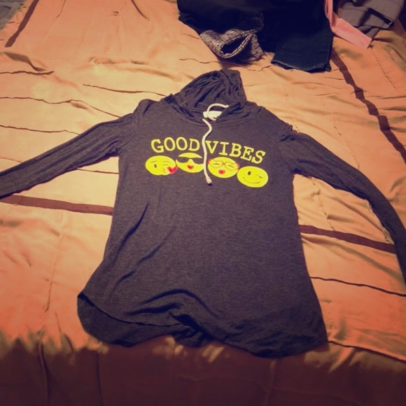 Hooded shirt - Picture 1 of 1